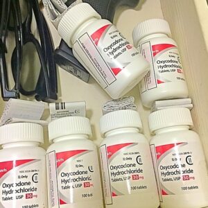 oxy shelf.jpg